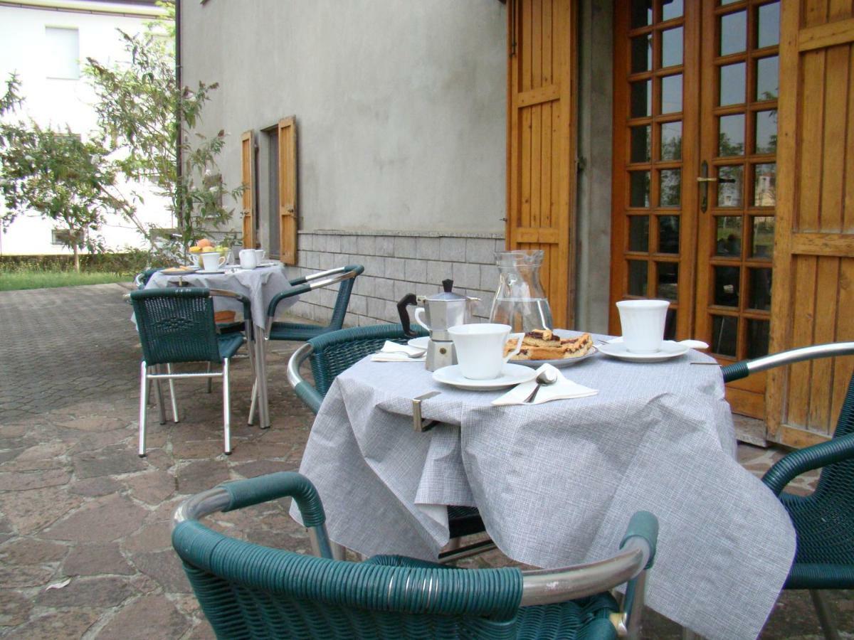 Il Canale Dei Mulini San Damiano Exterior photo